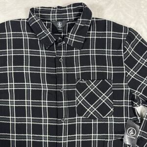 Volcom Men's S NWT Loreto Flannel Plaid Black Long Sleeve Chest Pocket Cotton